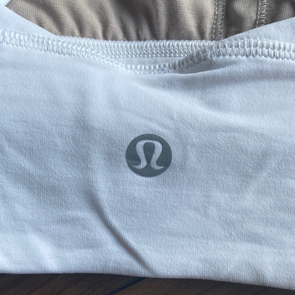 Lululemon Free to Be Moved Bra - Picture 5 of 8